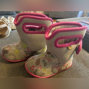 BOGS Toddler Girl Boots. Size 5